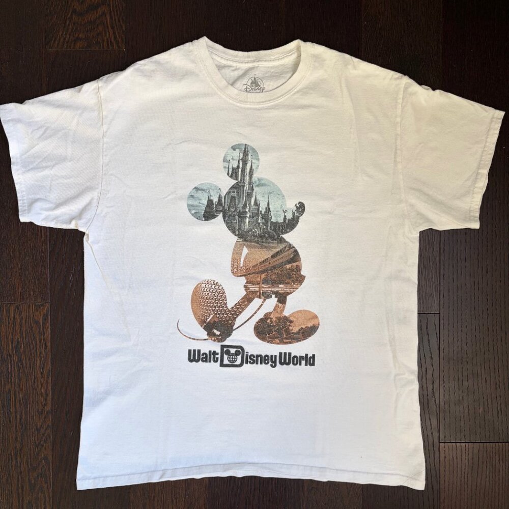 Disney Mickey Mouse Silhouette Walt Disney World Photo Collage T-Shirt - Large